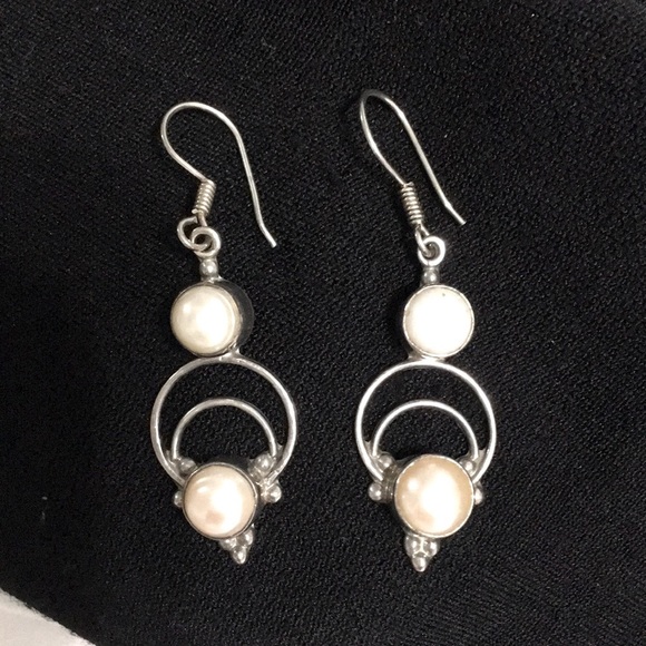 9.25 sterling silver filigree pearl earrings - Picture 4 of 6